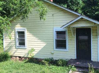1050 W Mauney Ave, Gastonia, NC 28052