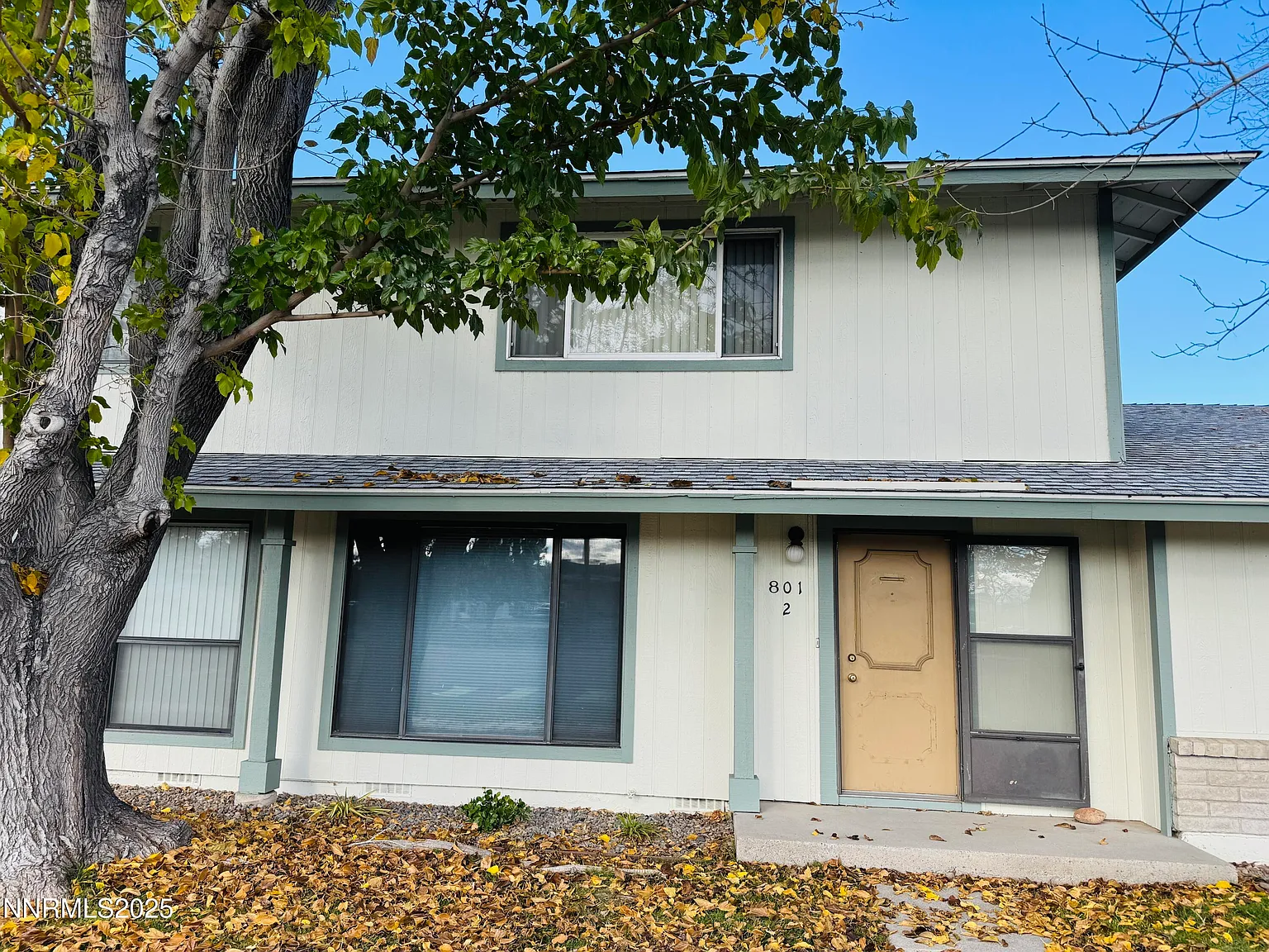 801 Woodglen Dr APT 2 photo 1