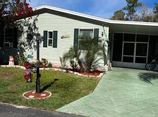 709 Royal Forest Dr, Auburndale, FL 33823