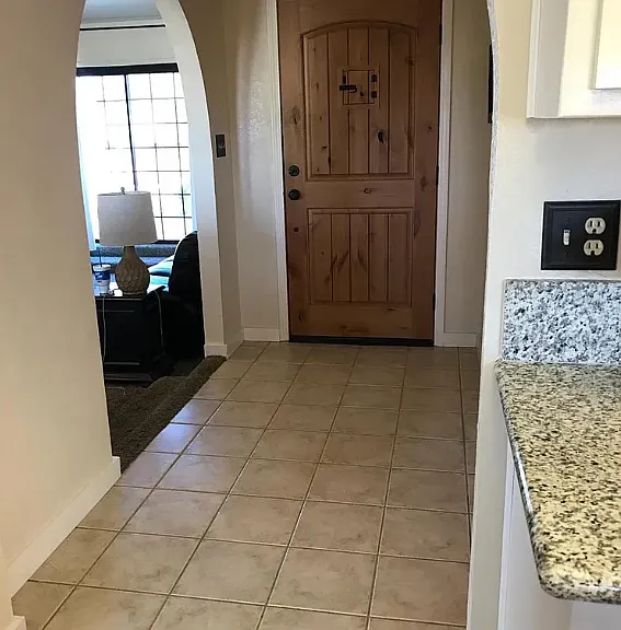 6204 Copperwood Ln — Photo 2