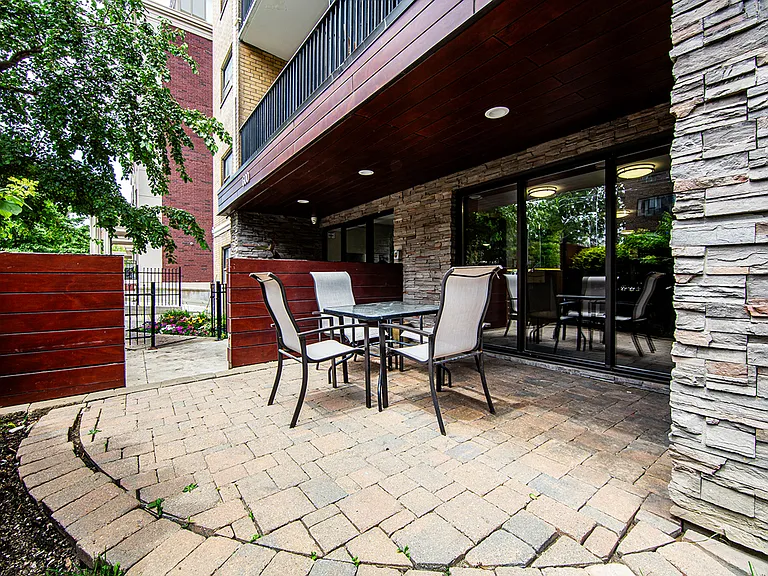 600 Kingston Rd — Photo 13