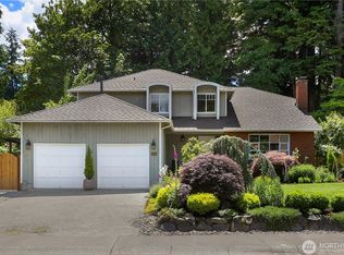 18829 SE 46th Way, Issaquah, WA 98027