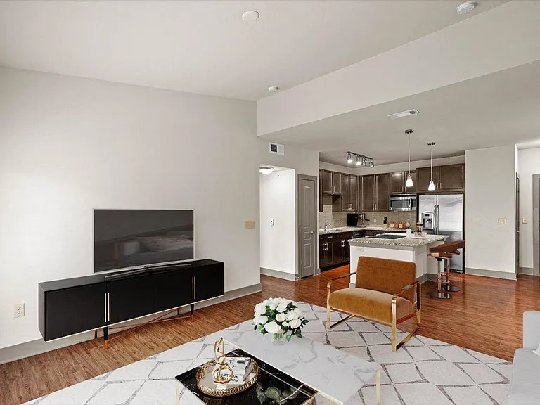 2436 S Valley Pkwy — Photo 11