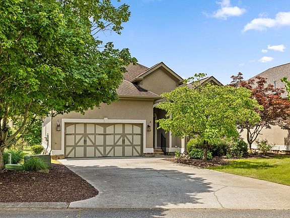 2nd image of 778 Wildflower Ln