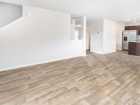 3rd image of 1119 Stella Ct