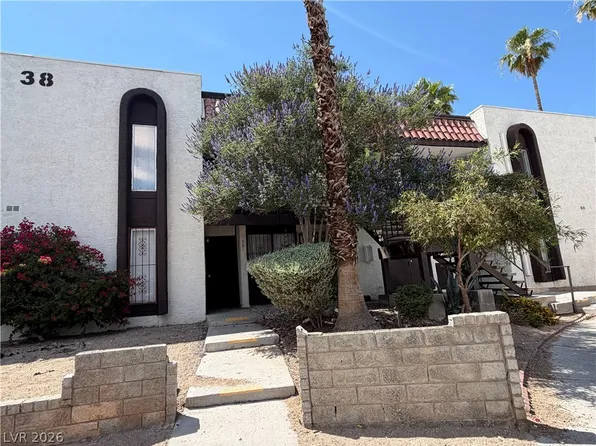 1405 Vegas Valley Dr APT 392, Winchester, NV 89169