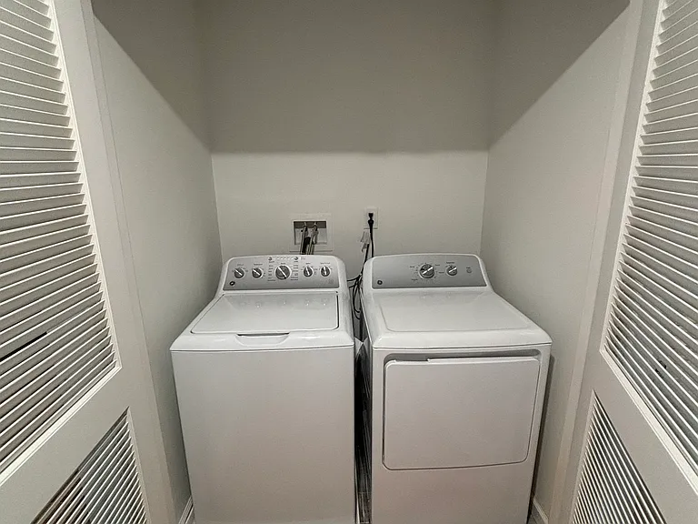 122 Alton St #2 — Photo 7