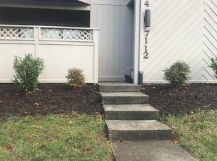 7112 Pine Ct, Roanoke, VA 24018
