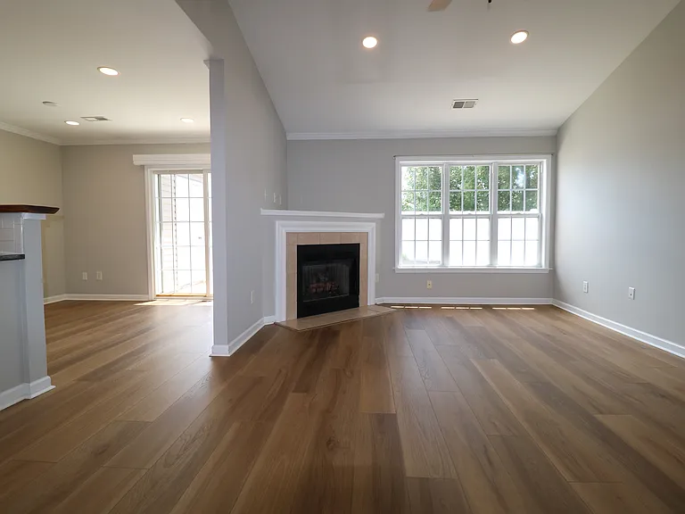 6004 Old Park Ln — Photo 4