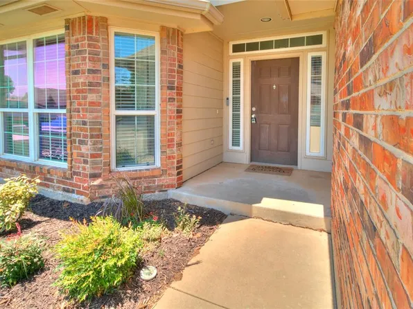 17621 Cobalt Ave, Edmond, OK 73012