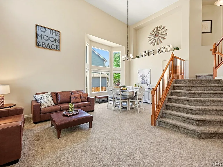 5504 E Burlington Dr — Photo 5