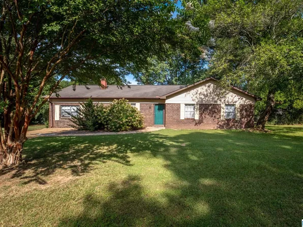 105 Yellowhammer Cir, Alabaster, AL 35007