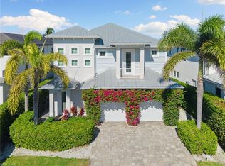 605 91st AVE N, NAPLES, FL 34108