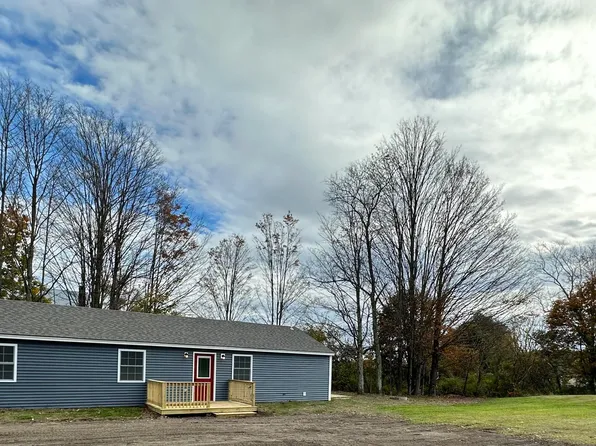 935 Long Plains Road, Buxton, ME 04093
