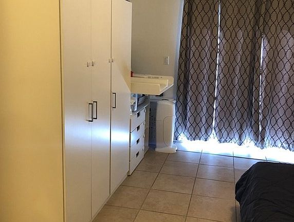 3rd image of 4700 Clair Del Ave APT 512