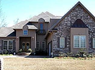 9346 Stone Rd, Gulfport, MS 39503