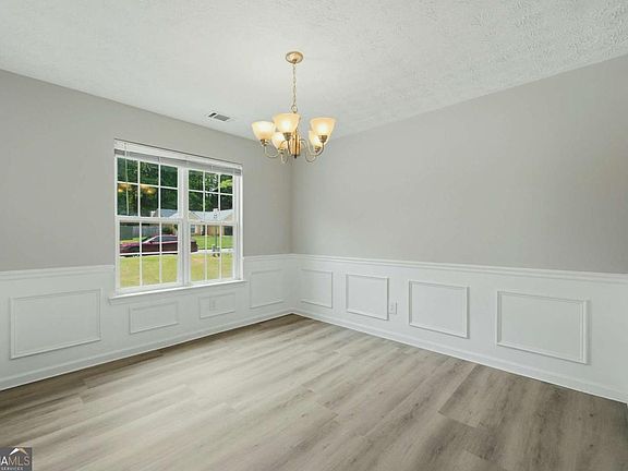 5th image of 10879 Morning Dove Dr