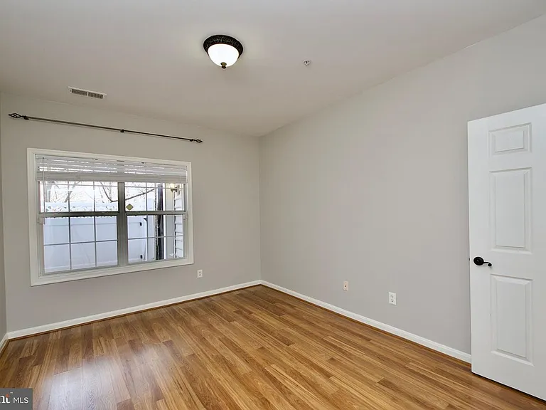 2324 Henshaw Pl #3 — Photo 18