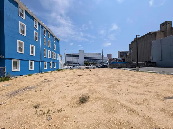 26 S Georgia Ave, Atlantic City, NJ 08401