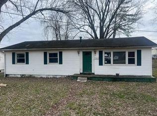 2957 Shank Ave, Hurricane, WV 25526