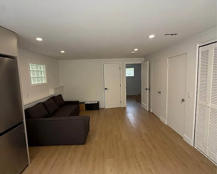 810 Burley Dr #13 — Photo 13