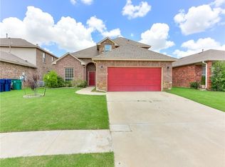 8209 NW 105th St, Oklahoma City, OK 73162