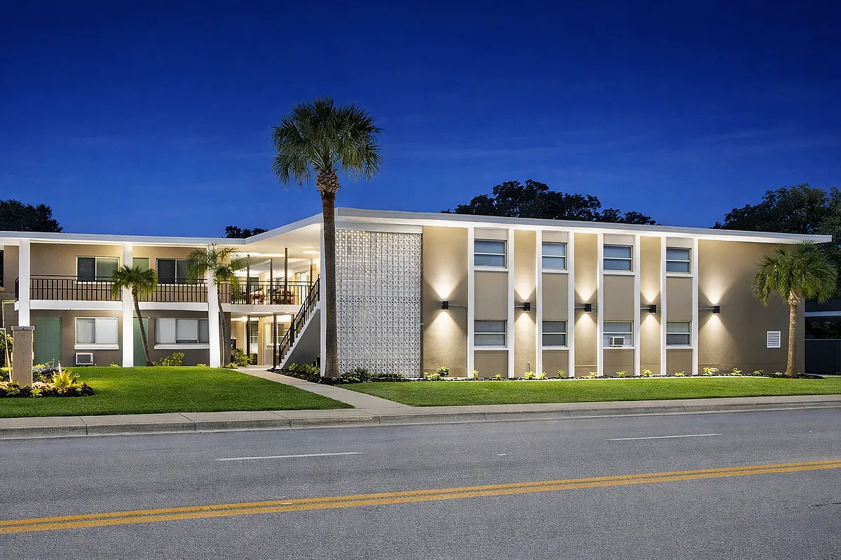Building Photo - Avalon