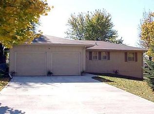 11147 X St, Omaha, NE 68137