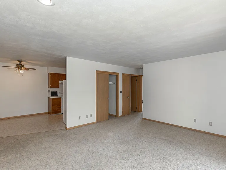 1016 Lincoln Rd — Photo 8