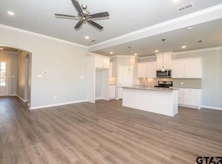 475 Preston Ridge Dr, Tyler, TX 75703