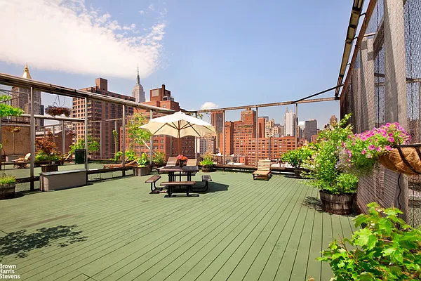 Rented by Brown Harris Stevens | media 6