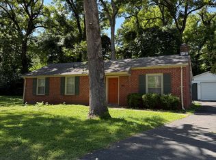 591 W Lockwood Ave, Saint Louis, MO 63119