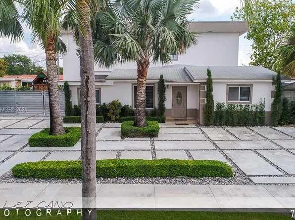 7879 NW 173rd St, Hialeah, FL 33015