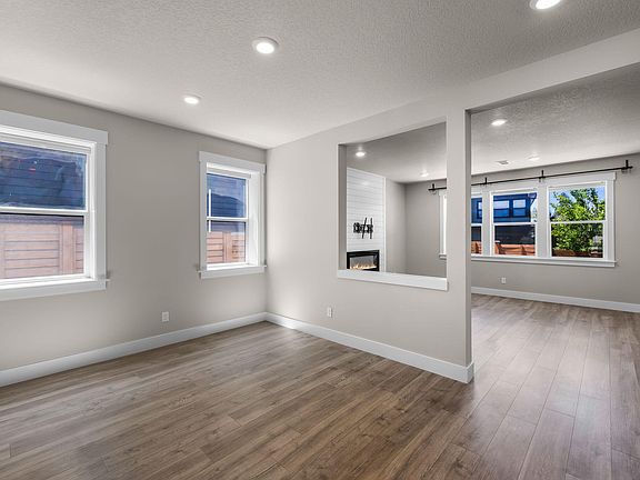 5th image of 61197 SW Beverly Way