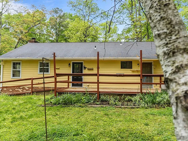 9201 Rattlesnake Rd — Photo 27