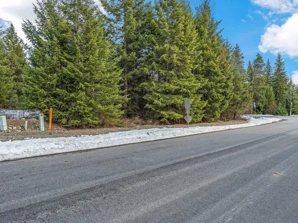 32910 N 10th Ave, Spirit Lake, ID 83869