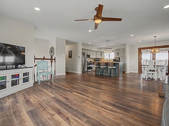 5th image of 847 26 Rd