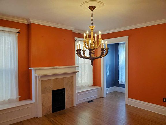 4th image of 1257 E Long St