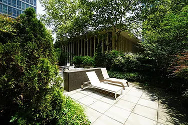 Sold by Renetta Real Estate