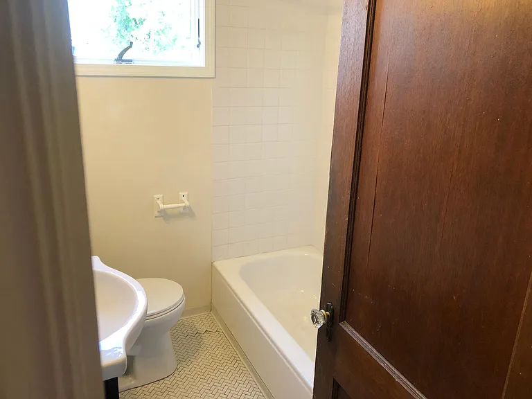 123 Cunard Rd #1 — Photo 17