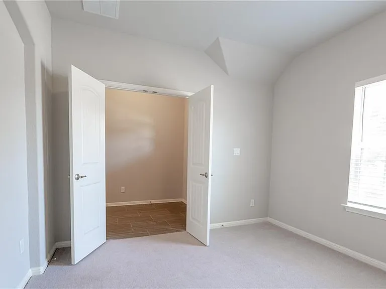 8238 Arezzo Dr — Photo 5