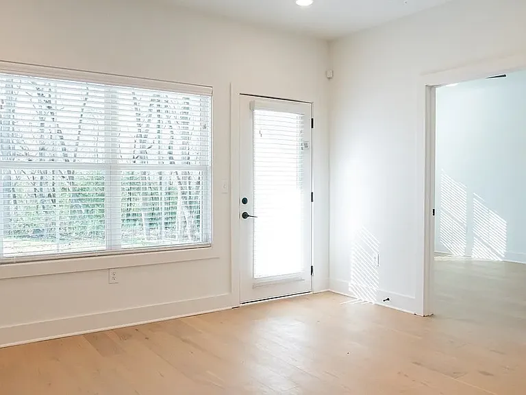 1566 Ansley Park Dr — Photo 11