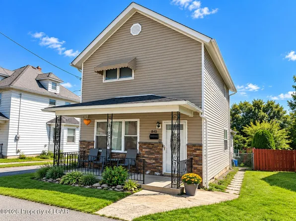 840 Lincoln St, Dickson City, PA 18519