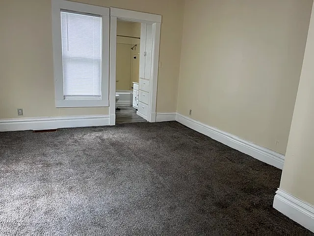 532 Western Ave — Photo 6