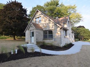 4908 S Calhoun Rd, New Berlin, WI 53151