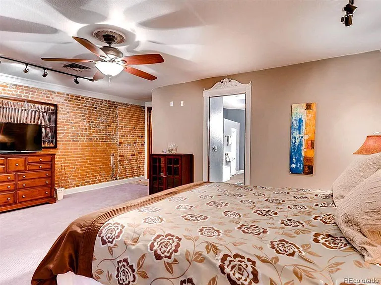 1516 Wazee St #B — Photo 10