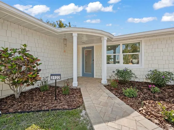 3122 REGATTA CIRCLE, SARASOTA, FL 34231