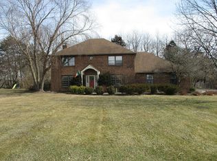 2572 E 1569th Rd, Ottawa, IL 61350