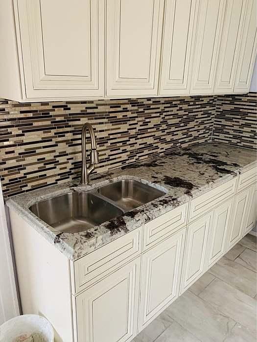 1st image of 108-15 Liverpool St #2