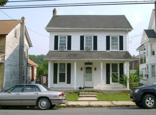 4034 Main St, Slatington, PA 18080